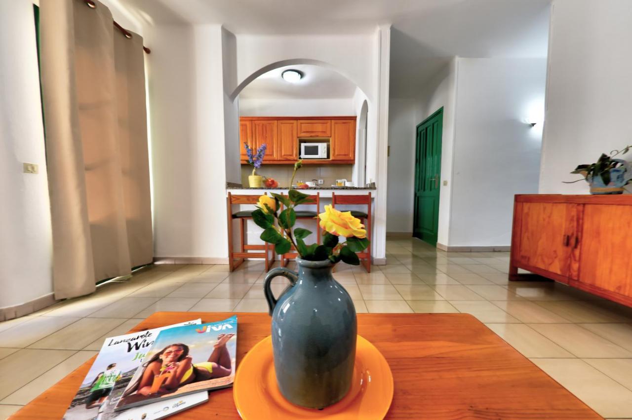 Apartamentos Luz Y Mar Puerto del Carmen  Esterno foto